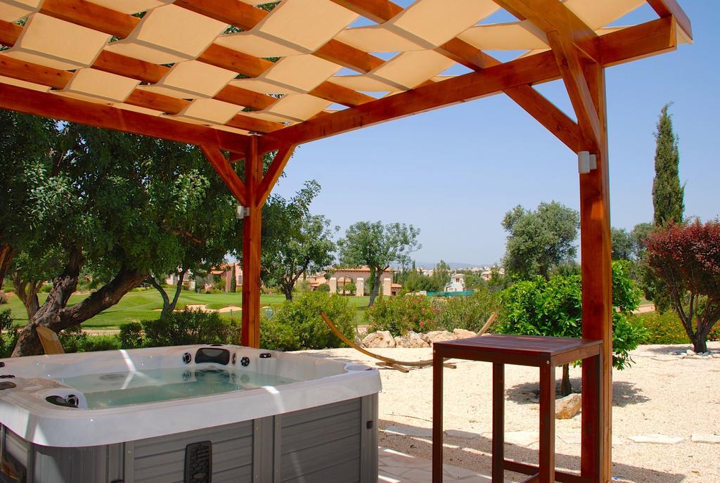 3 Bedroom Villa Kedros With Private Pool And Hot Tub, Aphrodite Hills Resort Κούκλια Δωμάτιο φωτογραφία